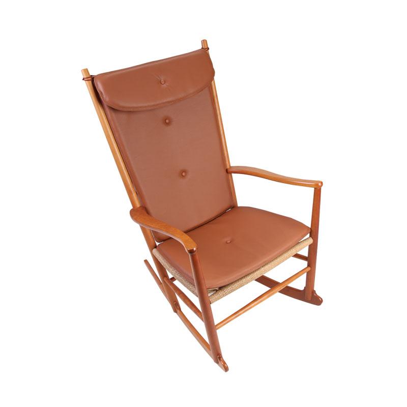 Seat cushion for CH 24 wishbone chair for Hans J Wegner's Y chair – Deszine  Talks