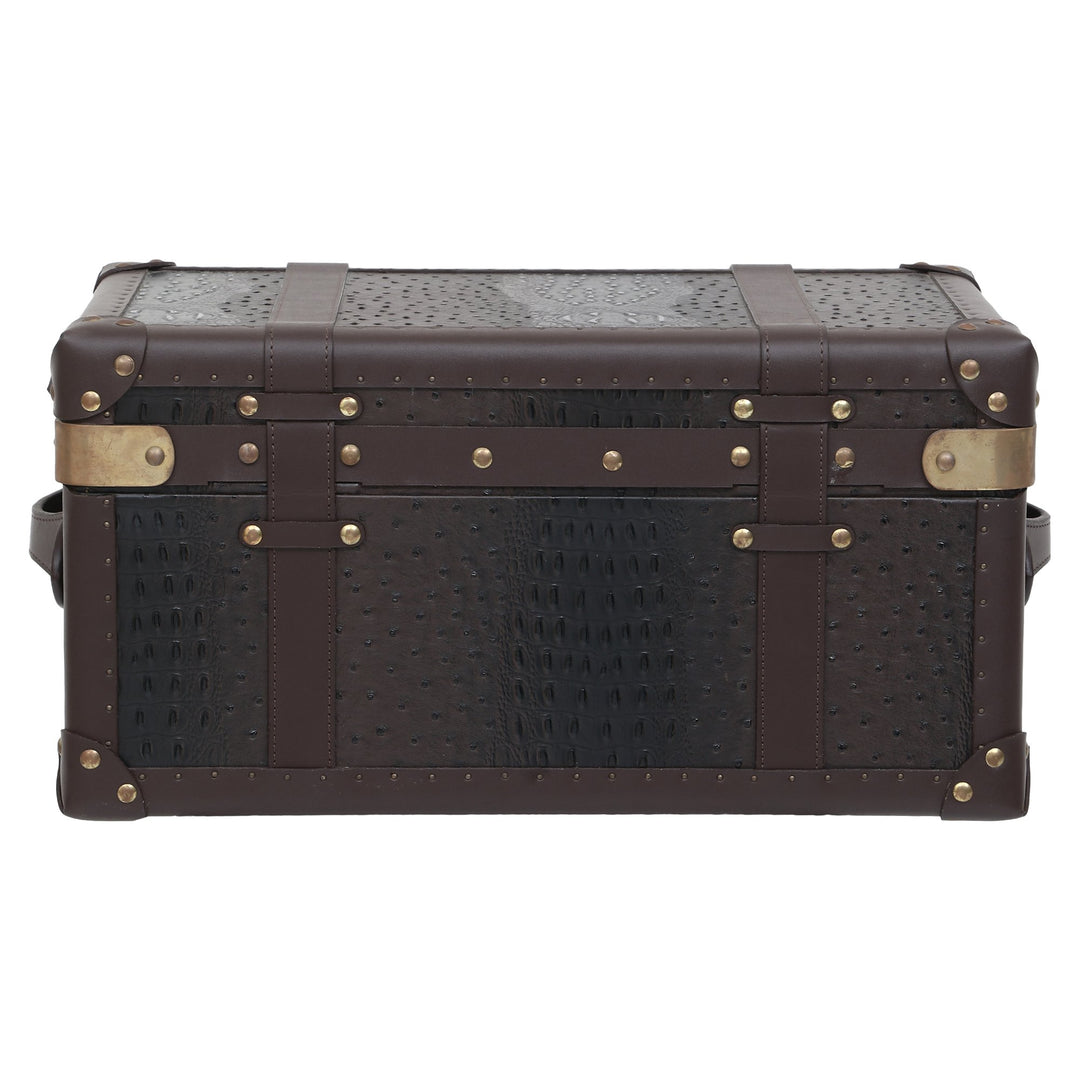 Leather Luggage box - Deszine Talks