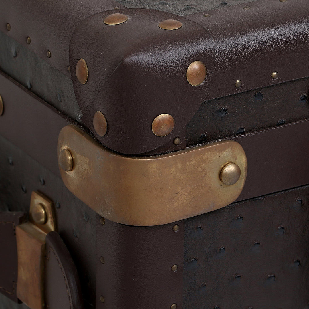 Leather Luggage box - Deszine Talks